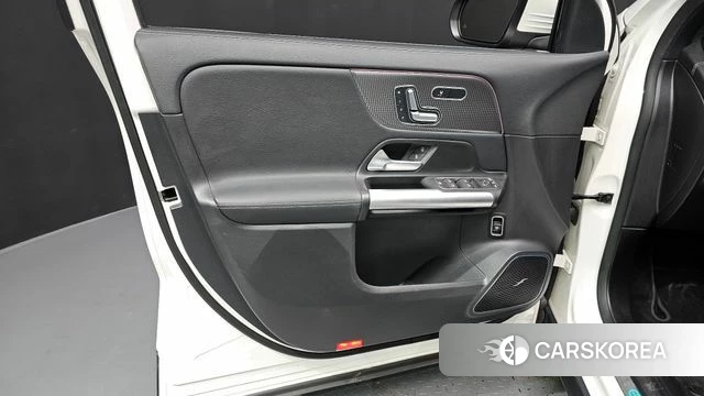 Mercedes-Benz EQA H243 id 4443230 из Кореи 16