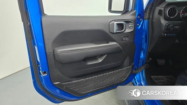 Jeep Wrangler (JL) id 4195100 из Кореи 16