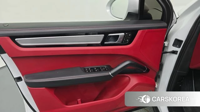Porsche Cayenne (PO536) id 4585102 из Кореи 16