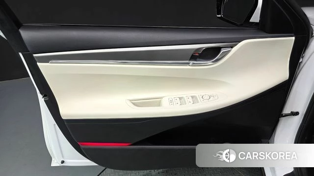 Hyundai The New Grandeur IG id 4433379 из Кореи 16