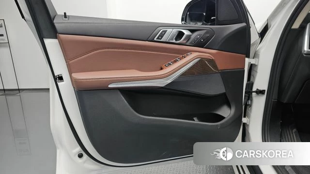 BMW X5 (G05) id 4688438 из Кореи 16