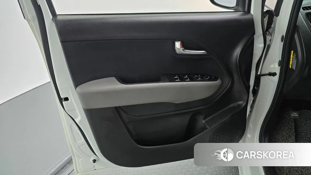 Kia The New Kia Ray id 4774156 из Кореи 16
