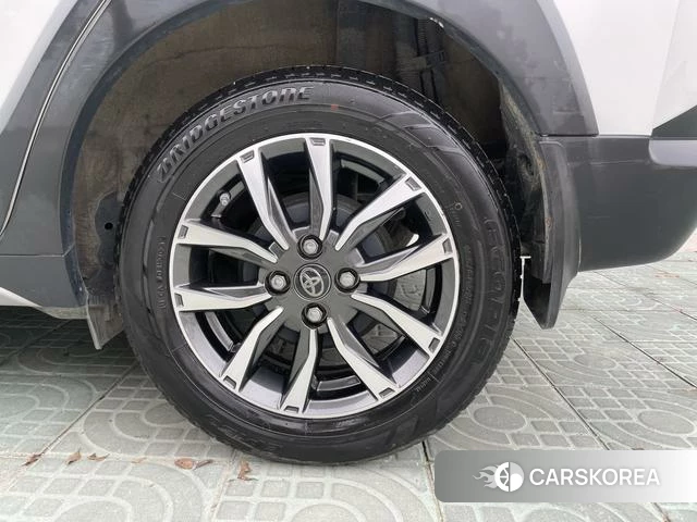 Toyota YARIS L Zhixuan id 4262236 из Китая 16