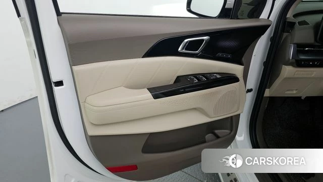 Kia Carnival 4th generation id 4323770 из Кореи 16