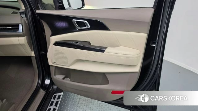 Kia Carnival 4th generation id 4693033 из Кореи 16