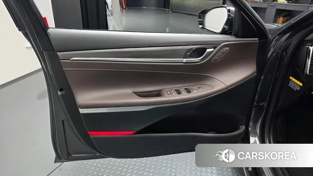 Hyundai Grandeur IG Hybrid id 4620236 из Кореи 16