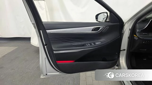 Hyundai The New Grandeur IG id 4614915 из Кореи 16