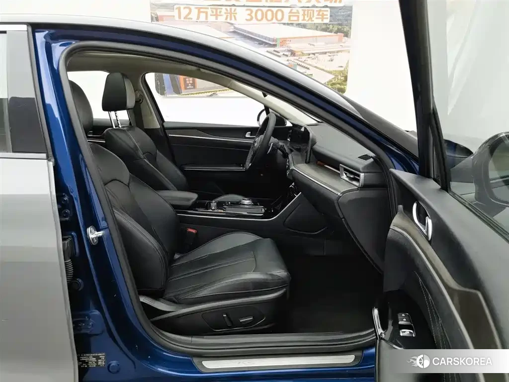 Kia K5 id 4559677 из Китая 16