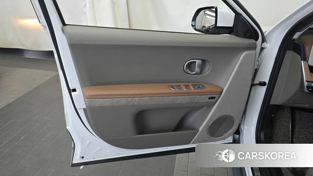 Hyundai Ionic 5 id 4696321 из Кореи 16