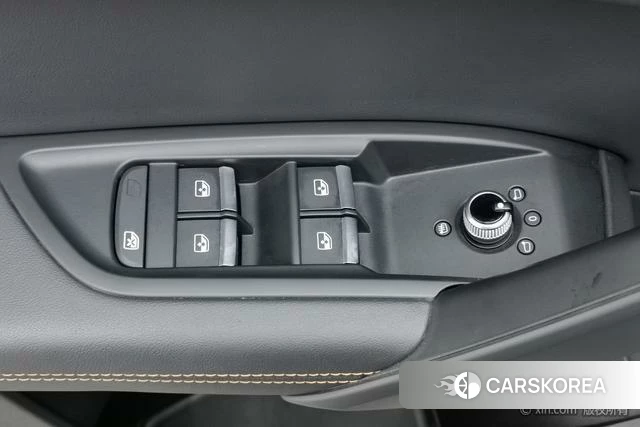 Audi Q5L id 4262218 из Китая 16