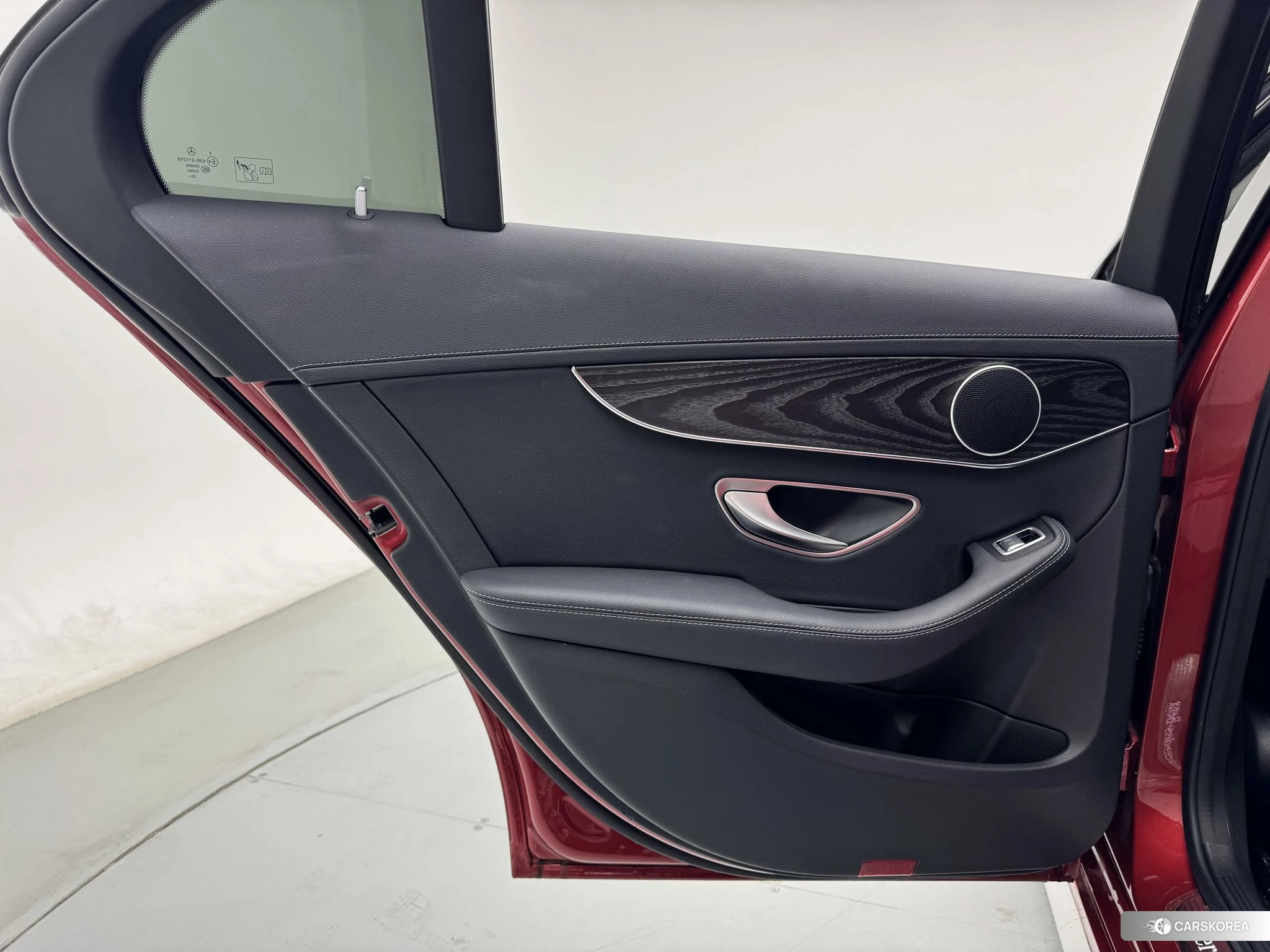 Mercedes-Benz Class C id 4407191 из Китая 16