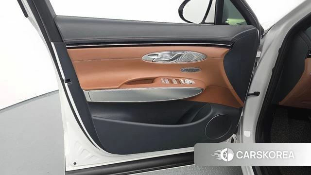 Genesis GV70 id 4641220 из Кореи 16