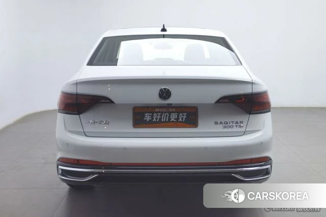 Volkswagen Sagitar id 4307084 из Китая 16