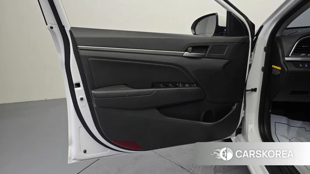 Hyundai Avante AD id 4459511 из Кореи 16