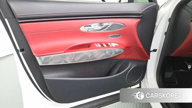 Genesis GV70 id 4716841 из Кореи 16