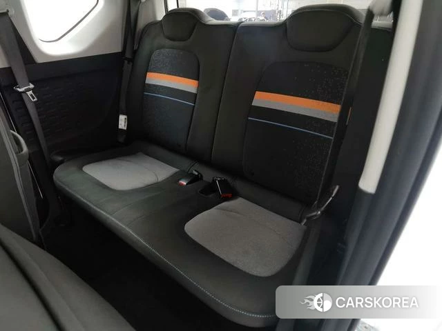 Wuling Automobile Wuling Hongguang MINIEV id 4211239 из Китая 16
