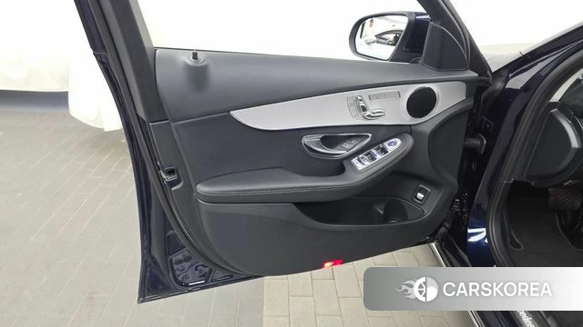 Mercedes-Benz C-Class W205 id 4519376 из Кореи 16