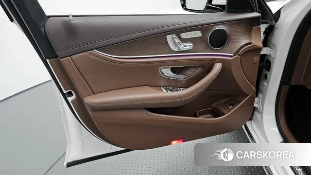 Mercedes-Benz E-Class W213 id 4345289 из Кореи 16