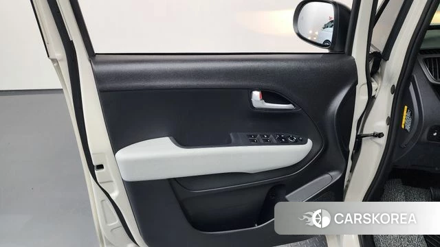 Kia The New Kia Ray id 4589593 из Кореи 16