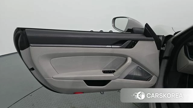 Porsche 911(992) id 4712516 из Кореи 16