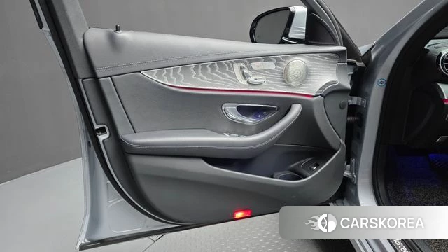 Mercedes-Benz E-Class W213 id 4881269 из Кореи 16