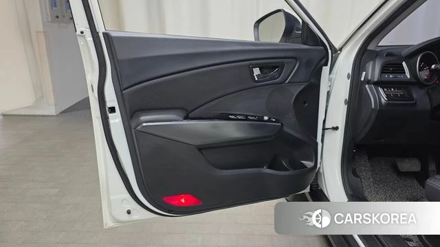 Ssangyong Tivoli Armor id 4251270 из Кореи 16