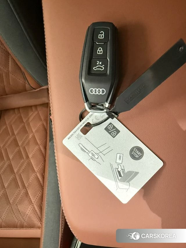 Audi A5L id 4255934 из Китая 16