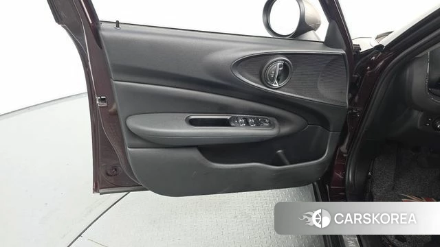 Mini Cooper D Clubman id 4882332 из Кореи 16