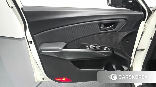 Ssangyong Berry New Tivoli id 4872380 из Кореи 16