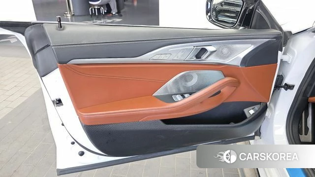 BMW 8 Series (G15) id 4871167 из Кореи 16