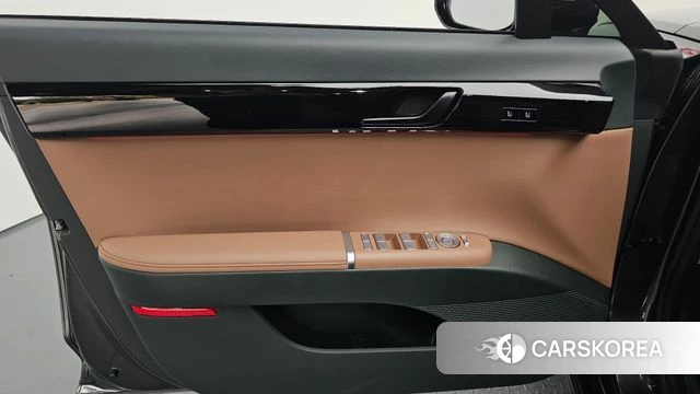 Hyundai Grandeur (GN7) id 4488139 из Кореи 16