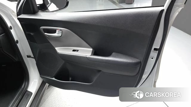 Kia Niro Plus id 4687551 из Кореи 16