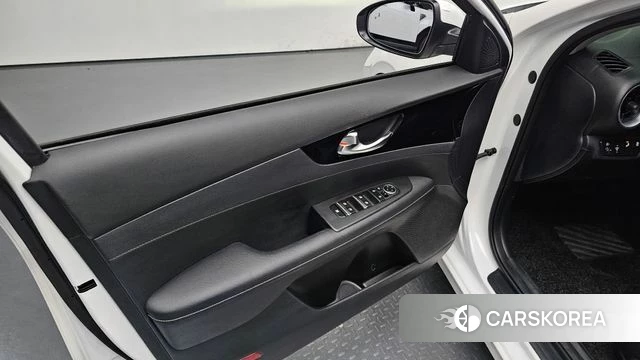 Kia The New K3 2nd generation id 4428524 из Кореи 16