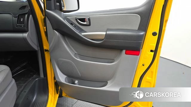 Hyundai The New Grand Starex id 4930167 из Кореи 16