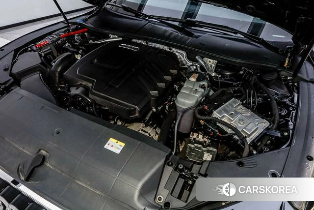 Audi A7L id 4275556 из Китая 16