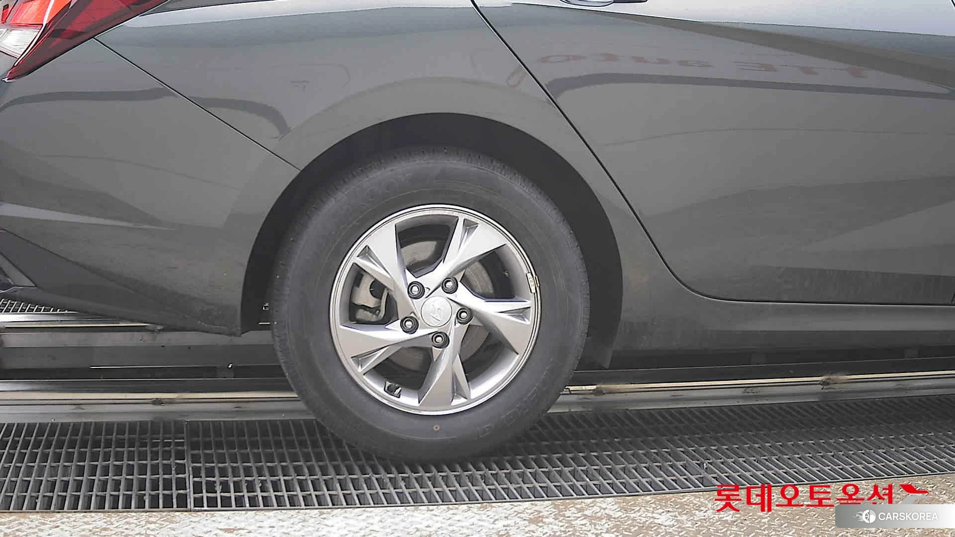 Hyundai Avante id 3869247 из Кореи 16