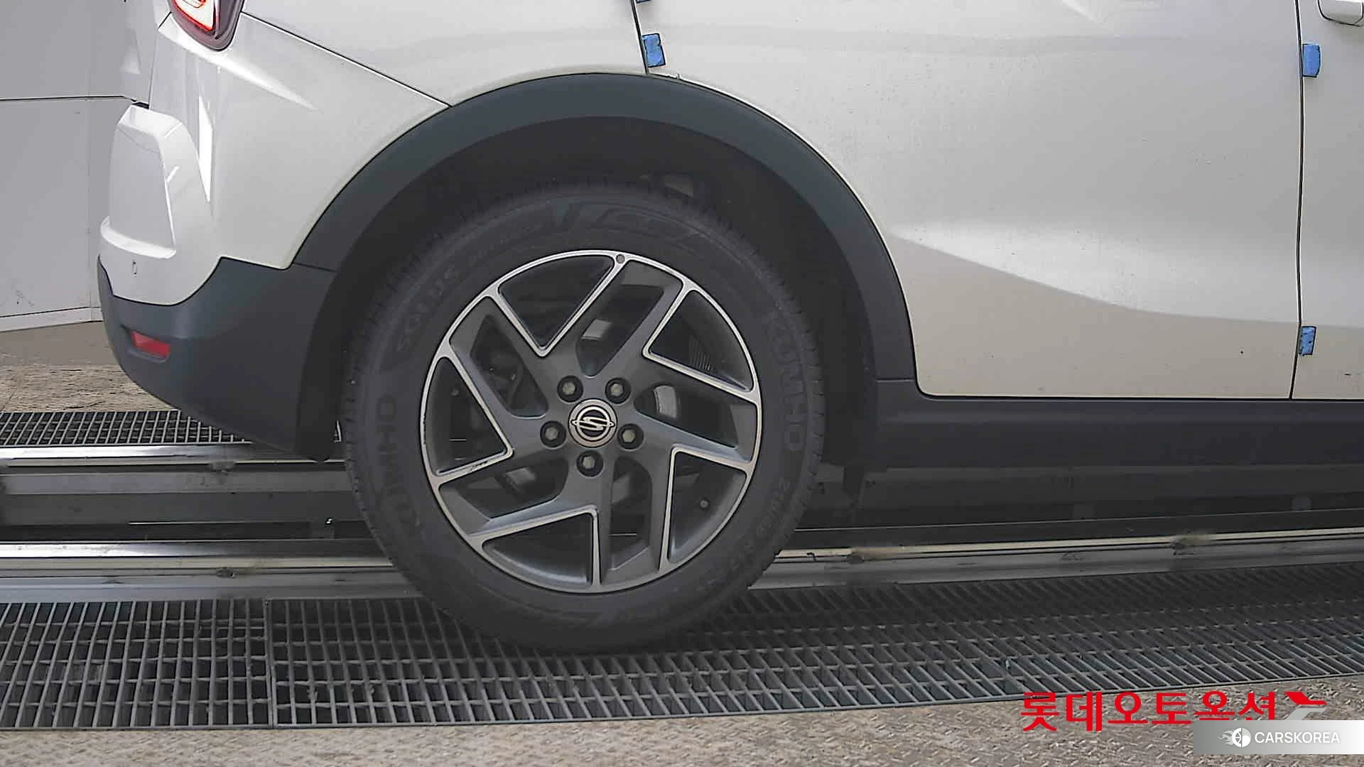 SsangYong Tivoli id 3875670 из Кореи 16