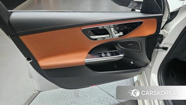 Mercedes-Benz C-Class W206 id 4201472 из Кореи 16