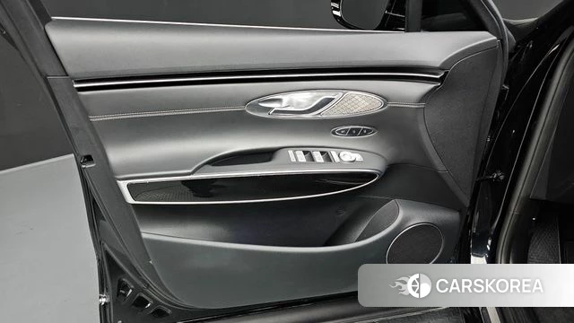 Genesis GV70 id 4323095 из Кореи 16