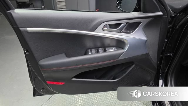 Genesis G70 id 4317548 из Кореи 16