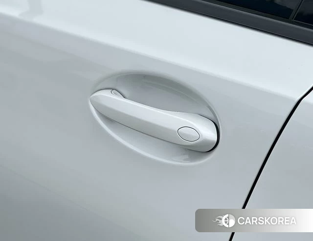 BMW 3 series id 4297325 из Китая 16
