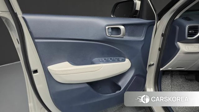 Hyundai Venue id 4344706 из Кореи 16