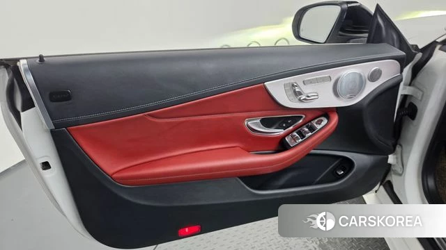 Mercedes-Benz C-Class W205 id 4689007 из Кореи 16