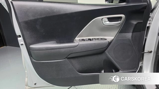 Kia Niro Plus id 4739663 из Кореи 16