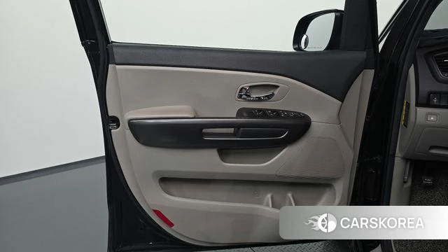 Kia The New Carnival id 4780764 из Кореи 16