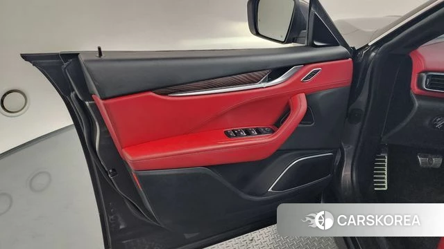 Maserati Levante id 4483277 из Кореи 16