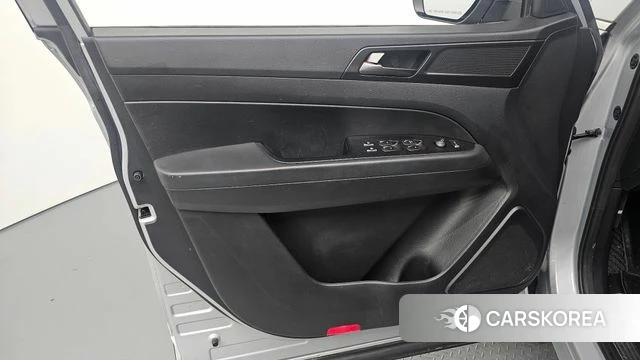 Ssangyong Rexton Sports id 4780086 из Кореи 16