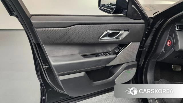 Land Rover Range Rover Velar id 4361854 из Кореи 16