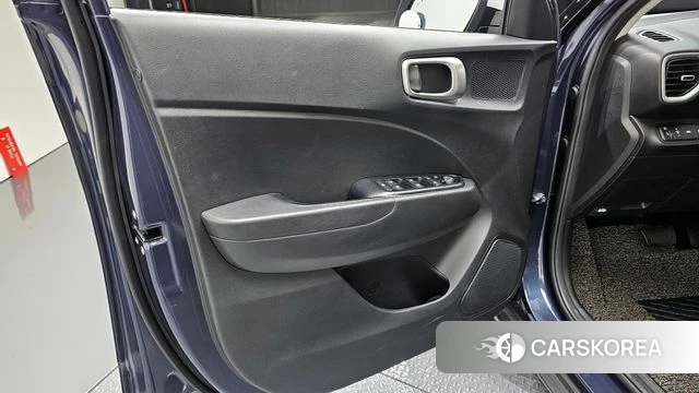 Hyundai Venue id 4383955 из Кореи 16