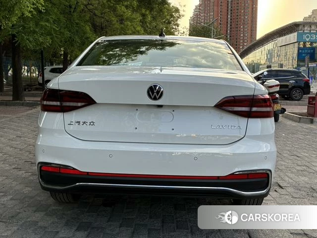 Volkswagen Lavida id 4235671 из Китая 16